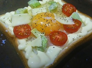 ขนมปังหน้าไข่ปรุงรสชีส