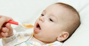 กุมารแพทย์ตอบ 5 คำถามยอดฮิตเกี่ยวกับ “ยาลดไข้” ที่พ่อแม่ต้องรู้