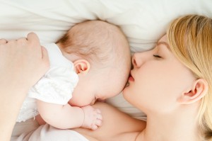 ุ6 สัญญาณเตือนว่า ลูกได้รับน้ำนมแม่เพียงพอจากการดูดเต้าแต่ละครั้ง